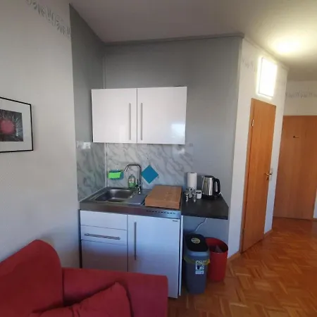 Apartment Abm 1 Og Fur 14 Personen