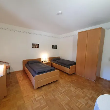 Abm 1 Og Fur 14 Personen * Zwingenberg (Hessen)