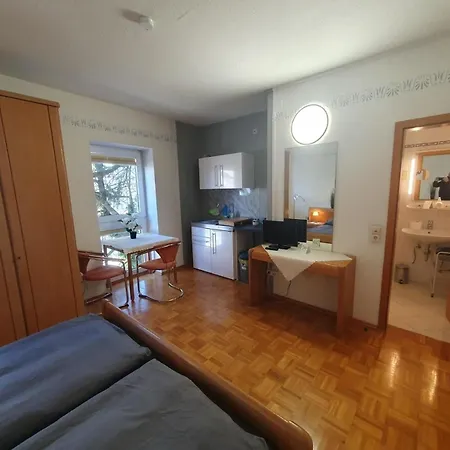 Abm 1 Og Fur 14 Personen Apartment *