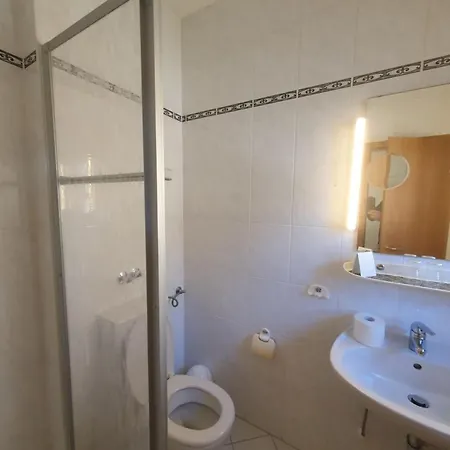 Abm 1 Og Fur 14 Personen Apartment Zwingenberg (Hessen)